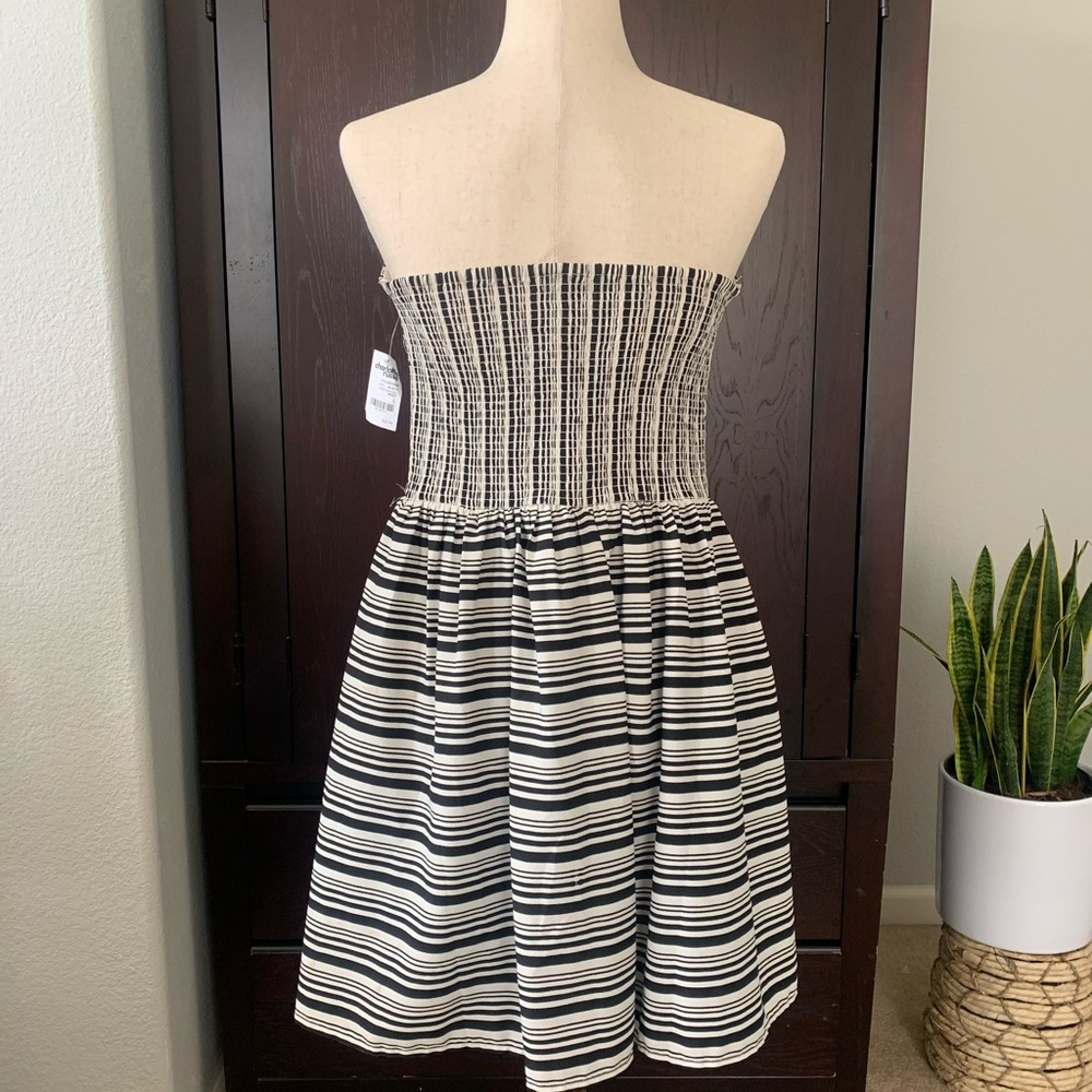 Women’s Strapless black and white striped dress - Picture 2 of 3